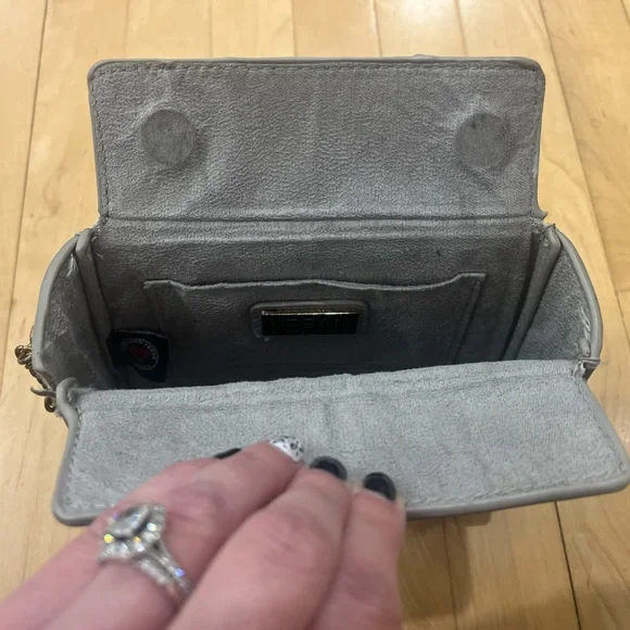 Urban Expressions Studded Gray Crossbody Bag - Picture 4 of 8